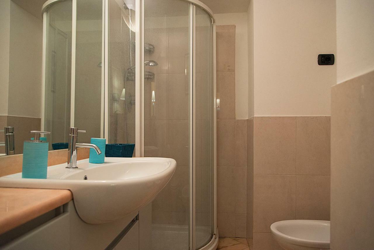 Elegant Apartment In Sant'Ambrogio Milano Eksteriør bilde