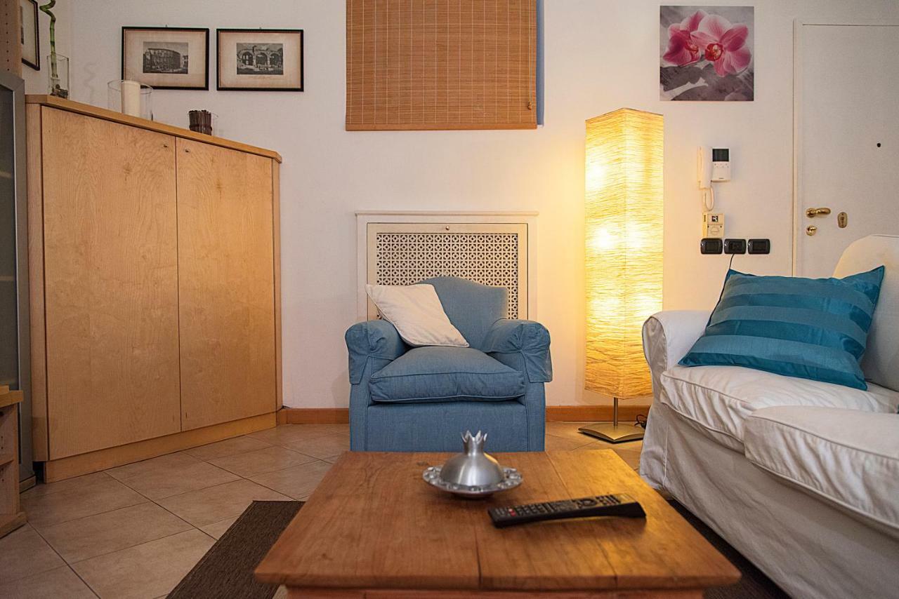 Elegant Apartment In Sant'Ambrogio Milano Eksteriør bilde