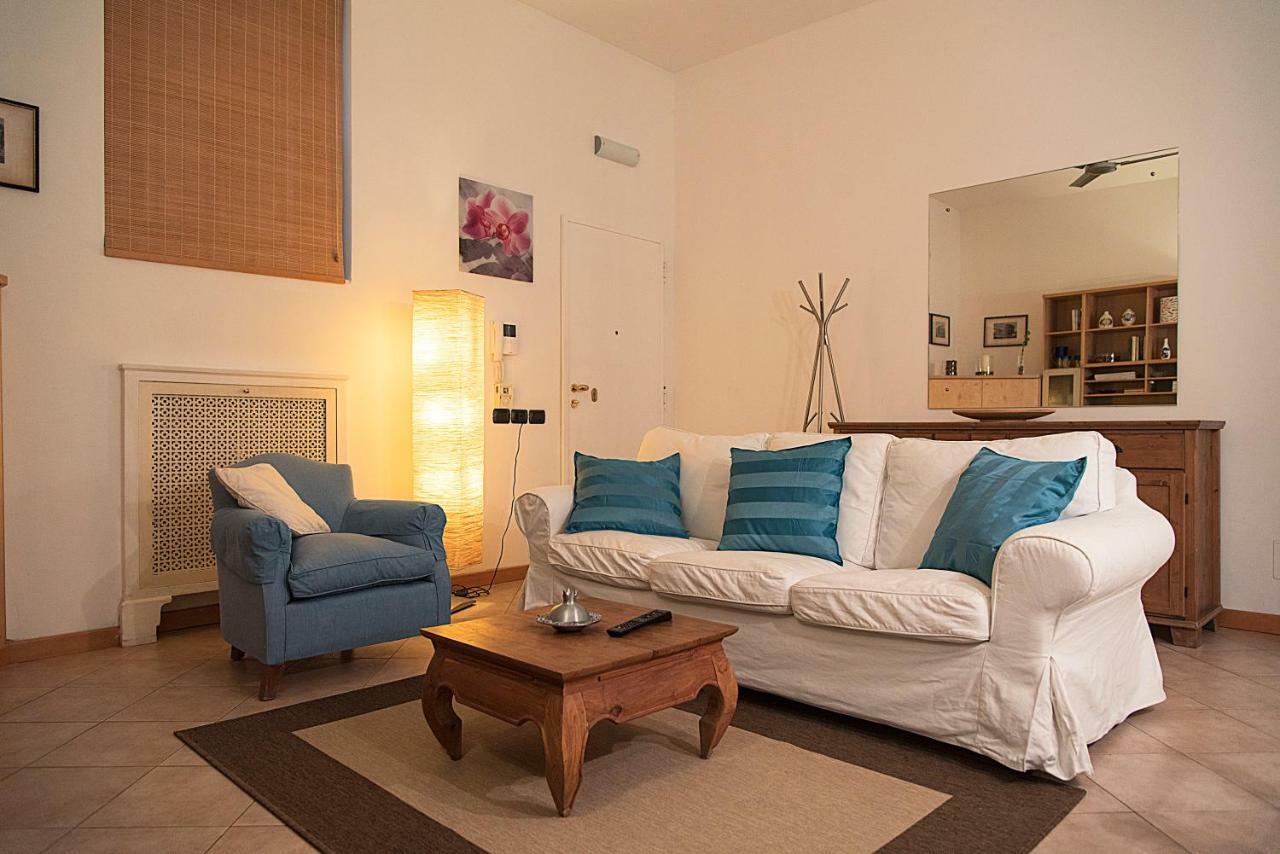 Elegant Apartment In Sant'Ambrogio Milano Eksteriør bilde